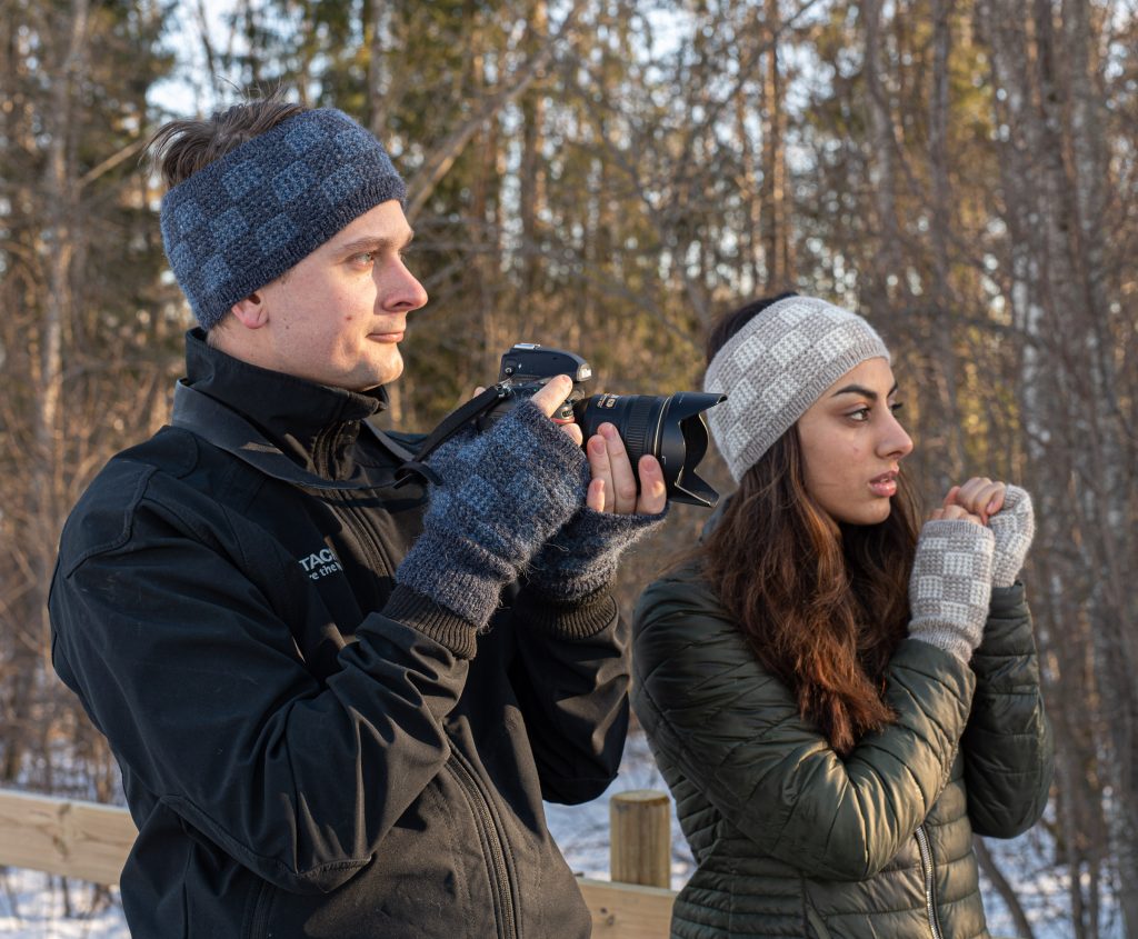 VEVSTRIKK pannebånd og pulsvarmere – oppskrift